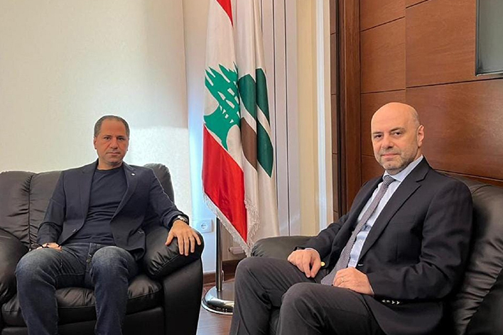 لقاء مع النائب غسان حاصباني موفدا من رئيس حزب القوات اللبنانية سمير جعجع