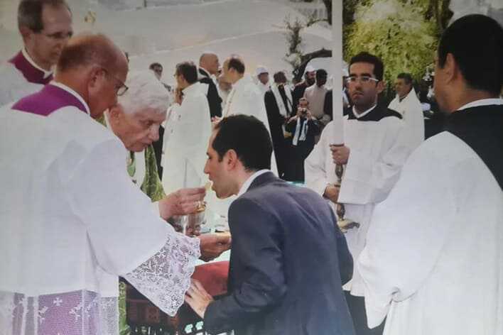 الجميّل: اليوم تودّع الكنيسة البابا الذي أحب لبنان وطن الرسالة والسلام